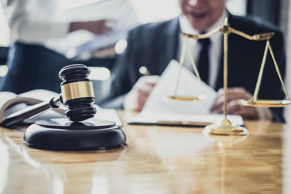 What is a Civil Litigation Attorney? 4 Featured image