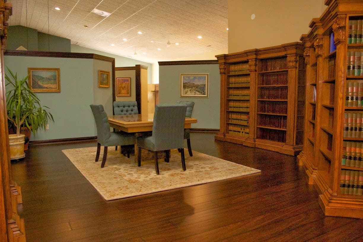 Acclaim Legal Services — attorney in Warren, MI