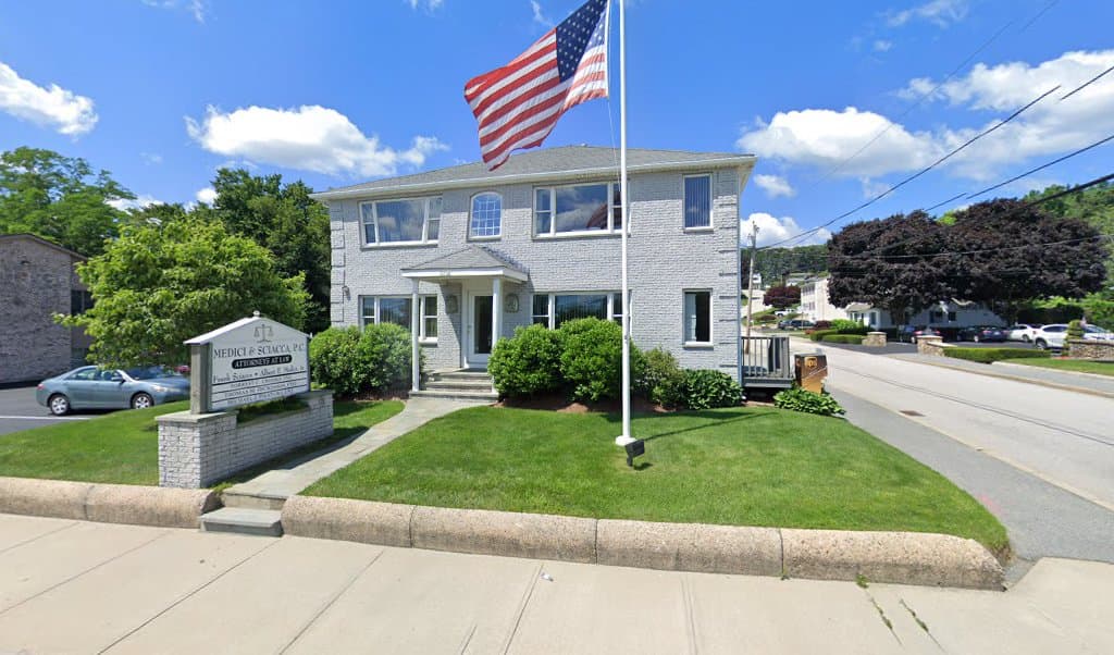 Albert E Medici — attorney in Johnston, RI