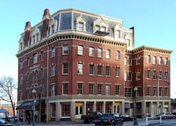 David E Maglio & Associates PC