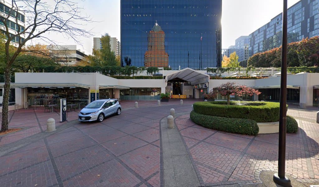 Davis Rothwell Earle & Xóchihua PC — attorney in Portland, OR