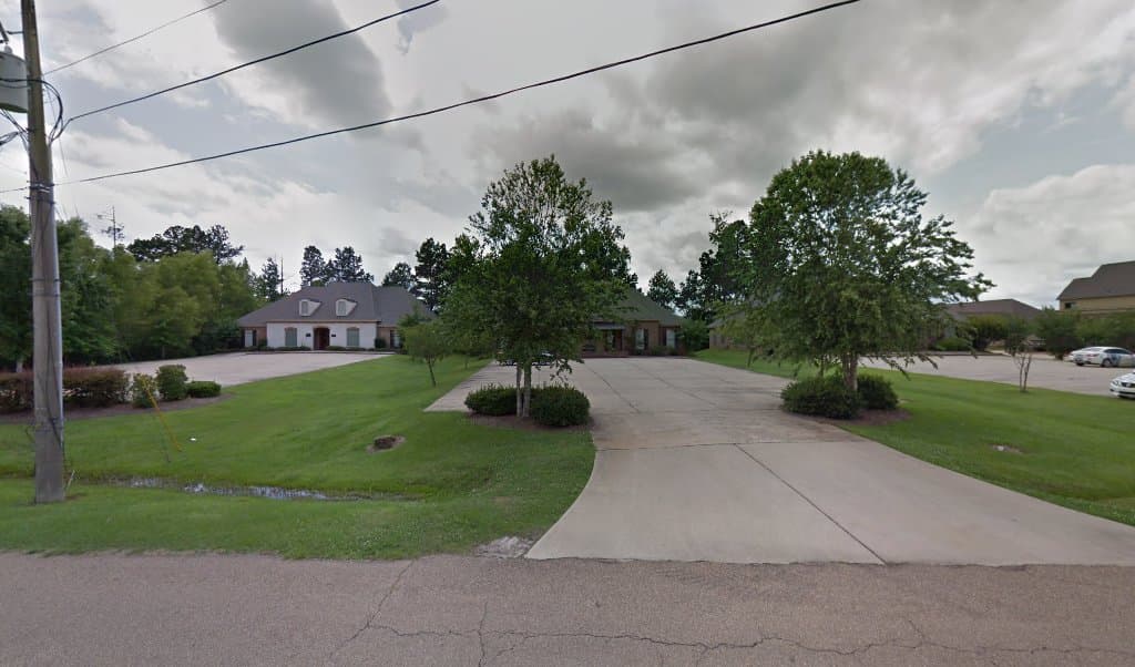 Deaton &amp; Berry, P.A. — attorney in Flowood, MS