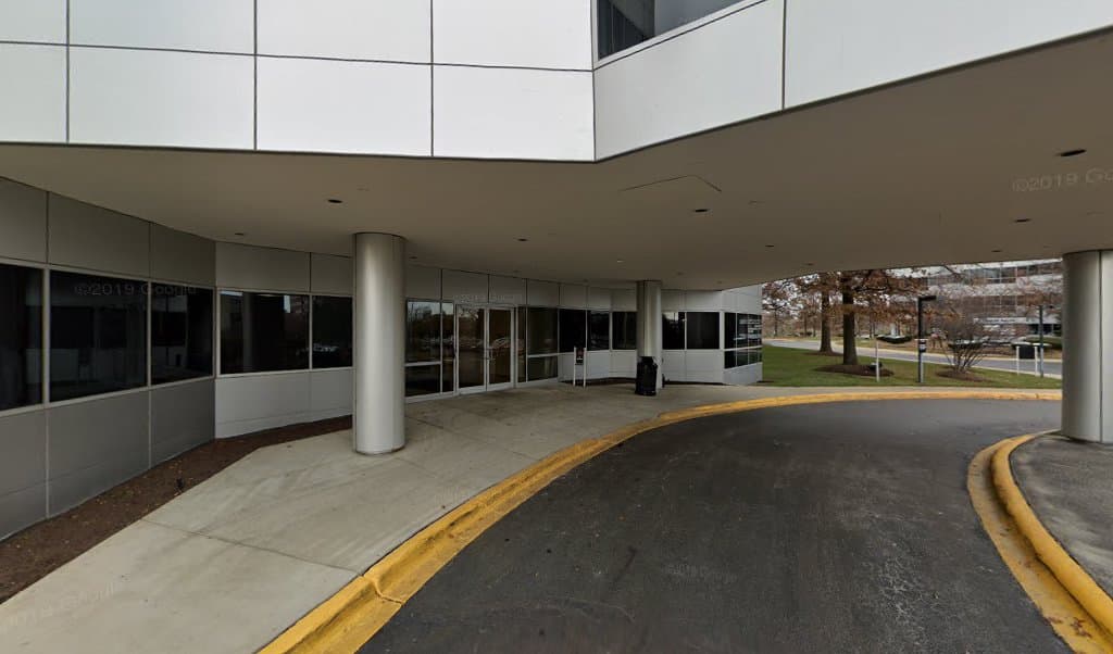 Farooqi & Husain Law Office — attorney in Oakbrook Terrace, IL