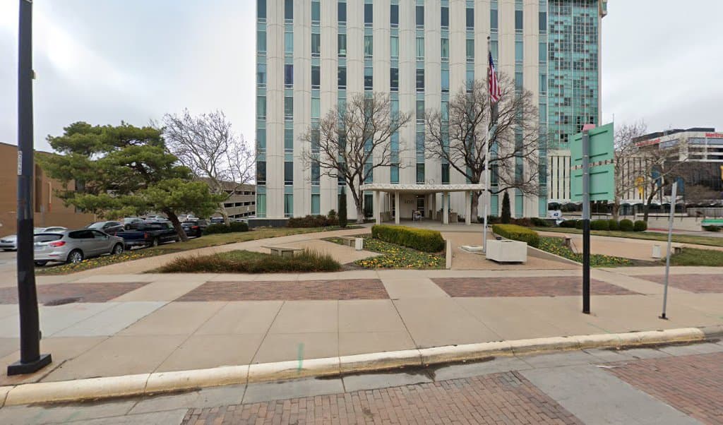 Gary E. Hinck, P.A. — attorney in Wichita, KS