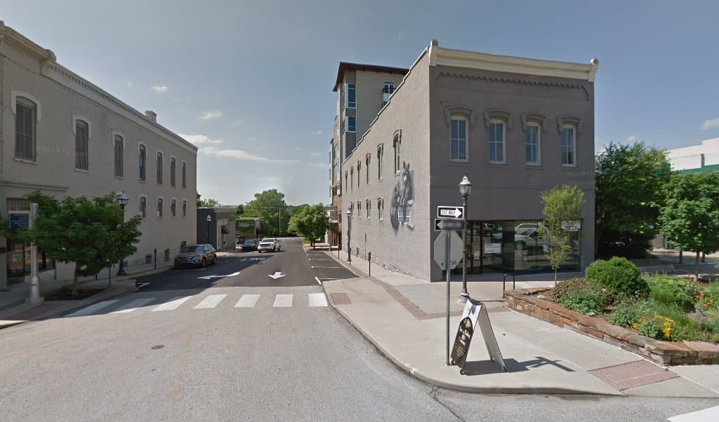 Hogue David M — attorney in Fayetteville, AR