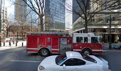 Holland & Knight LLP — attorney in Charlotte, NC