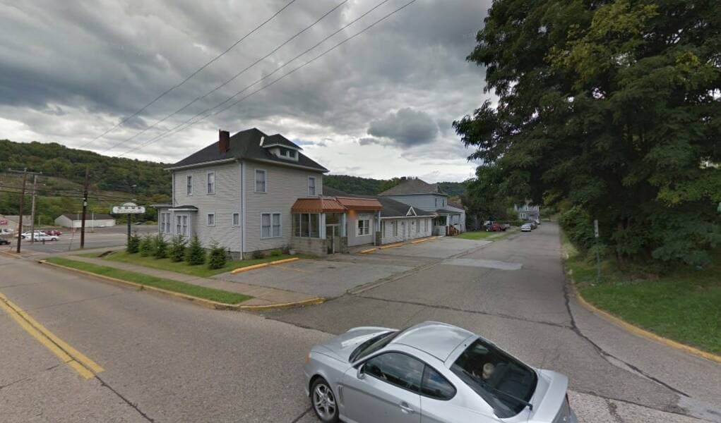 Isla Law Offices — attorney in Weirton, WV