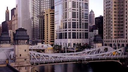 Jones Day — attorney in Chicago, IL