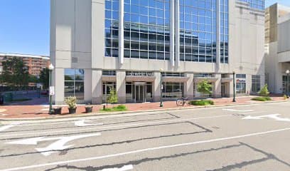 Kaufman & Canoles: Crumpler Jr John R — attorney in Norfolk, VA