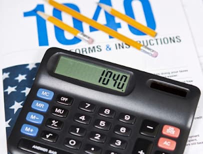 LA Tax Services — attorney in Newport, TN