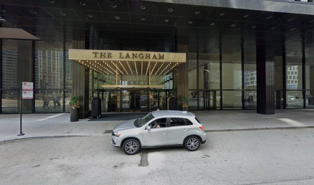 Latham & Watkins — attorney in Chicago, IL