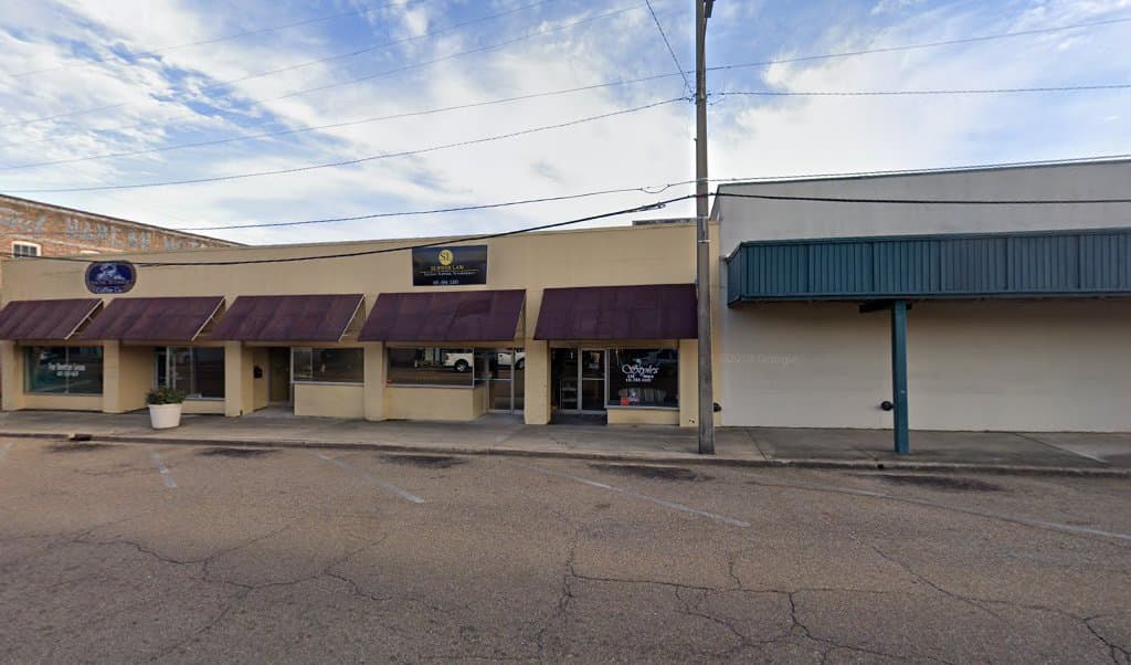LeeAnn Slipher, Attorney at Law — attorney in McComb, MS