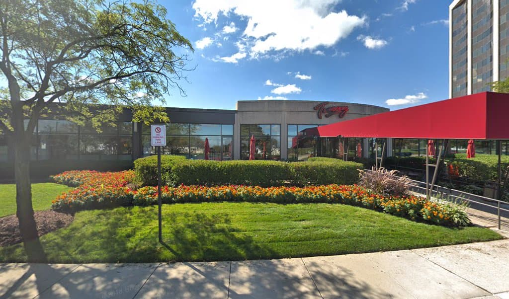 Lorraine M Greenberg — attorney in Oak Brook, IL