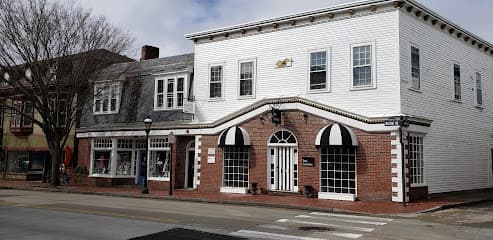 Peter M. Iascone & Associates, Ltd. — attorney in Newport, RI