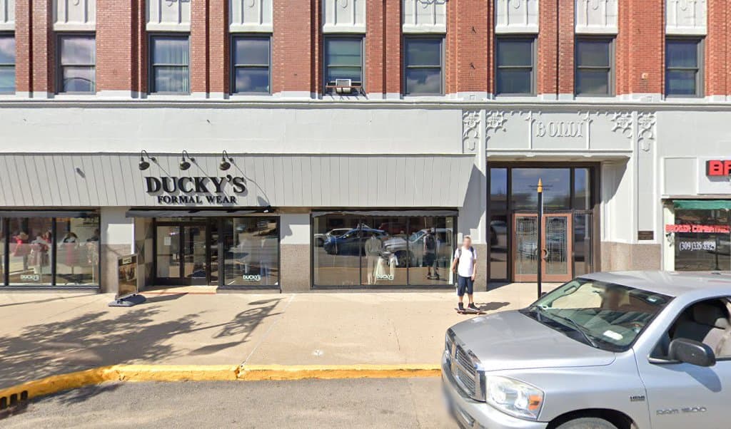 Prairie State Legal Services — attorney in Galesburg, IL