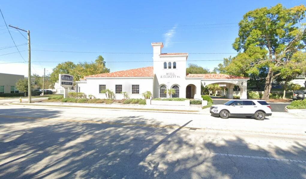 Raymond T. Elligett Jr. — attorney in Tampa, FL