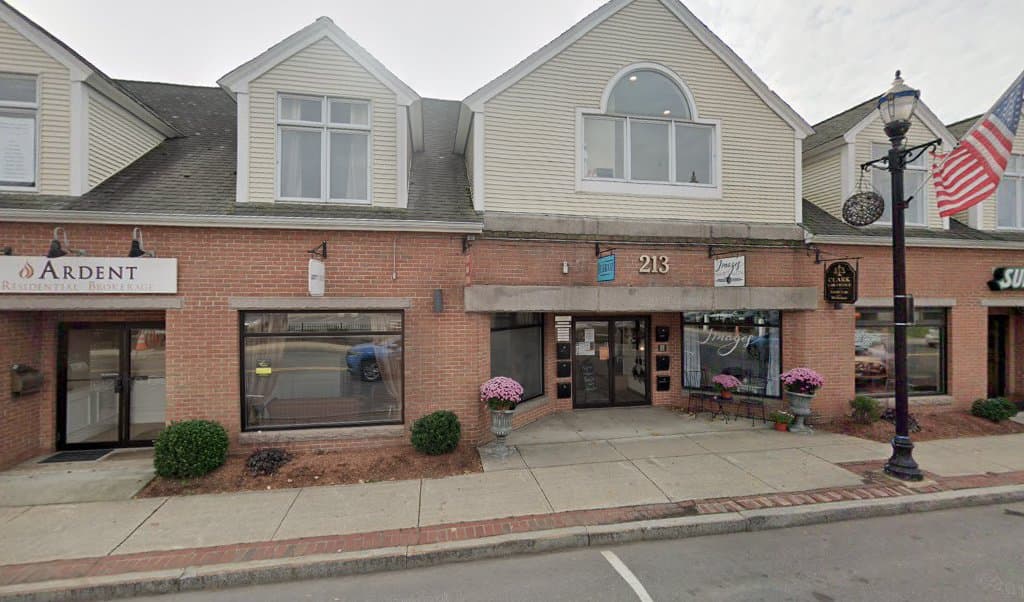 Robert G. Clark — attorney in Hudson, MA