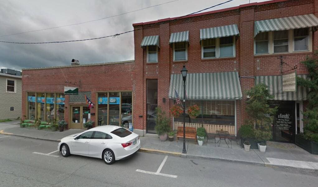 Robert J Frank Law Office — attorney in Lewisburg, WV