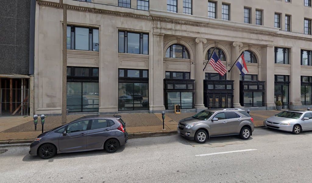 Schneller Gerard B — attorney in St. Louis, MO
