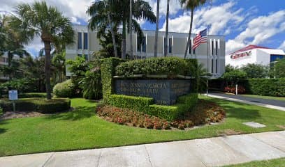 Searcy Chris — attorney in West Palm Beach, FL