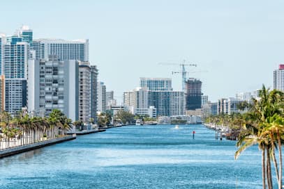 The Closing Company Title & Escrow — attorney in Miami, FL