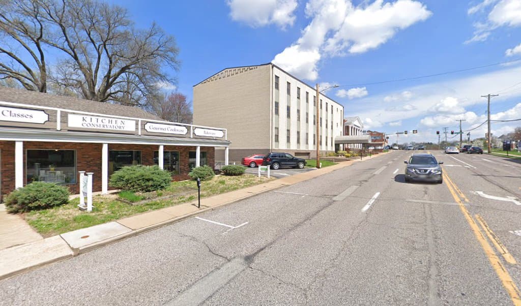 Tony T Gao Law Office — attorney in St. Louis, MO