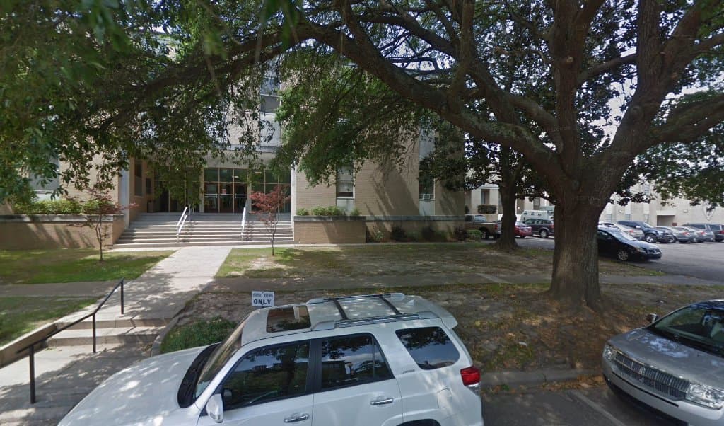 Walley Tracy A — attorney in Laurel, MS
