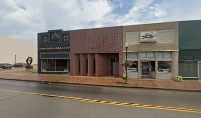 Hallyburton Michael D — attorney in Madisonville, KY