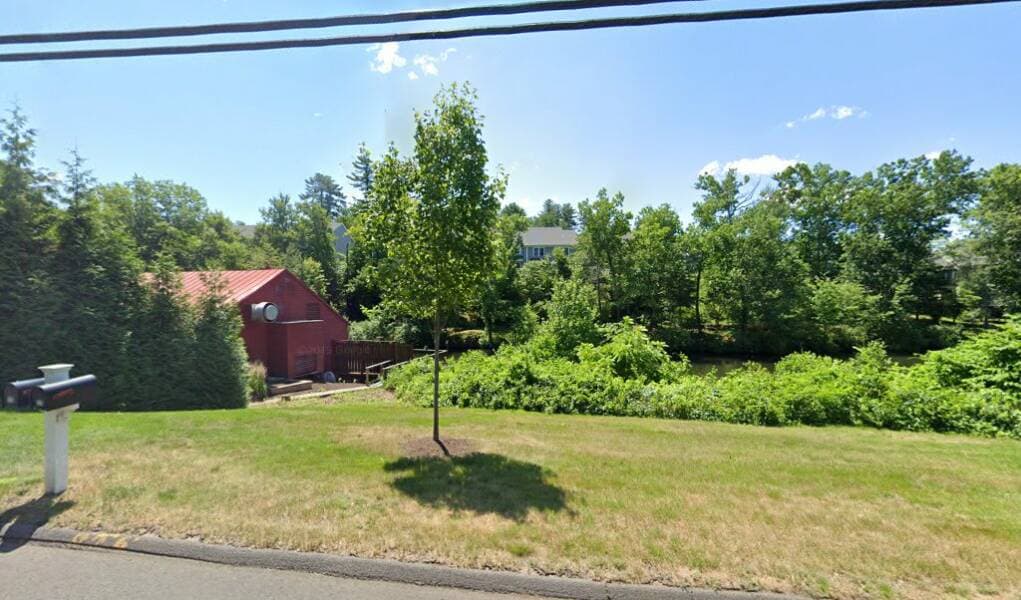 Law Offices of Charles D. Houlihan, Jr. — attorney in Simsbury, CT