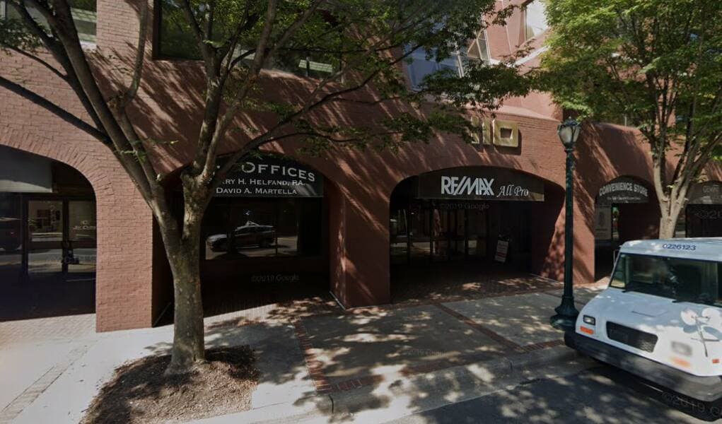 Xiaohui Yu Law Office — attorney in Rockville, MD