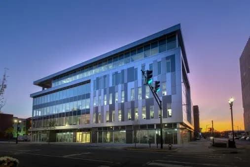 Barnes & Thornburg LLP — attorney in South Bend, IN