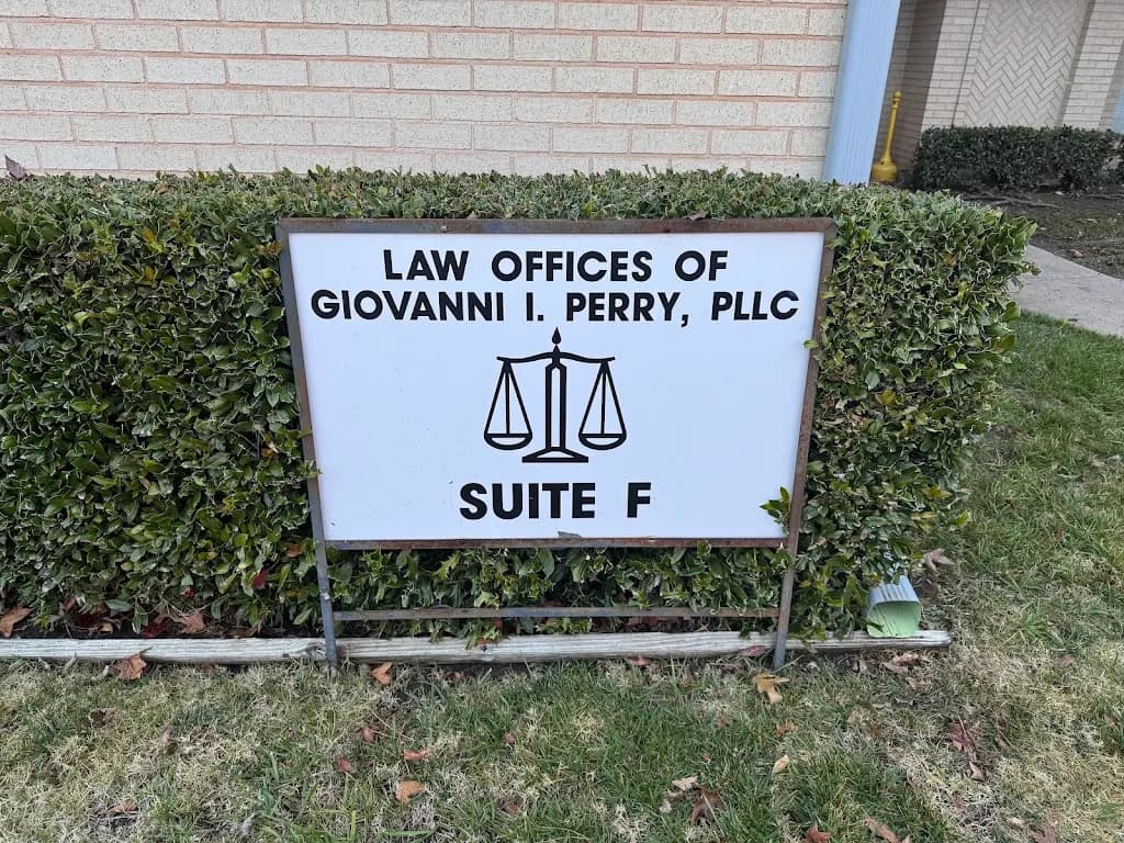 Giovanni I Perry Attys At Law photo 2