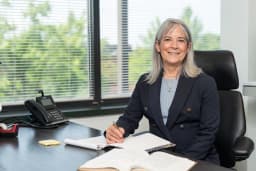 Paré & Associates, LLC