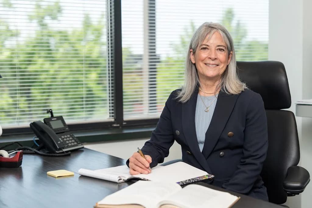 Paré & Associates, LLC — attorney in Germantown, MD