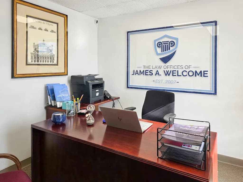 Welcome Law Firm: Danbury Personal Injury & Immigration Lawyer foto 2