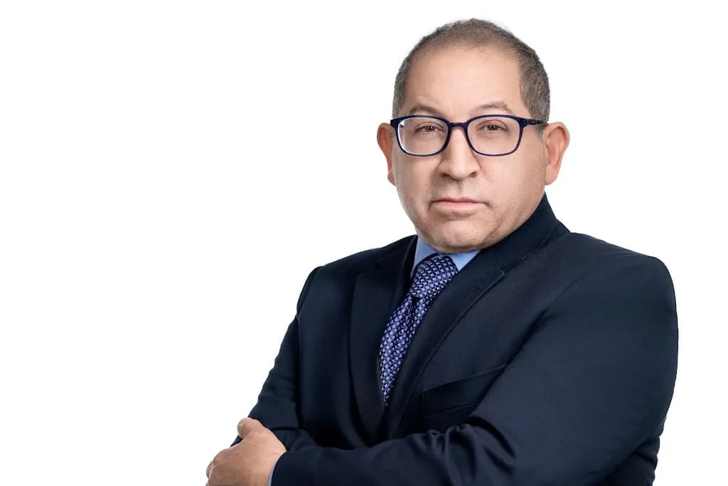 Law Office of Manuel D. Gomez P.C foto 2