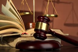 Attorney John Edwards, Winer and Bennett, LLP