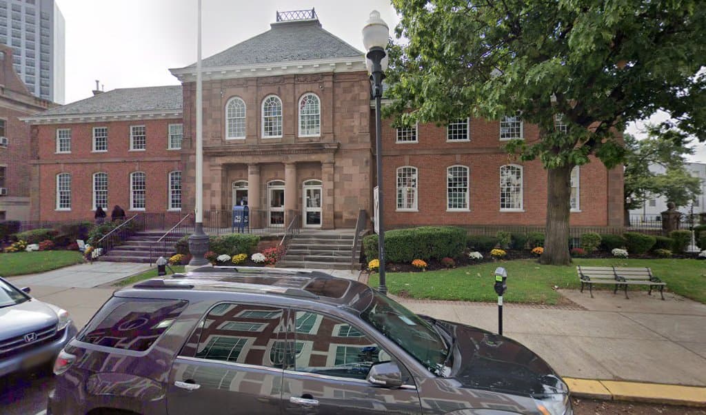 Law Office of Eric M Mark Criminal Defense & Immigration Law — attorney in New Brunswick, NJ
