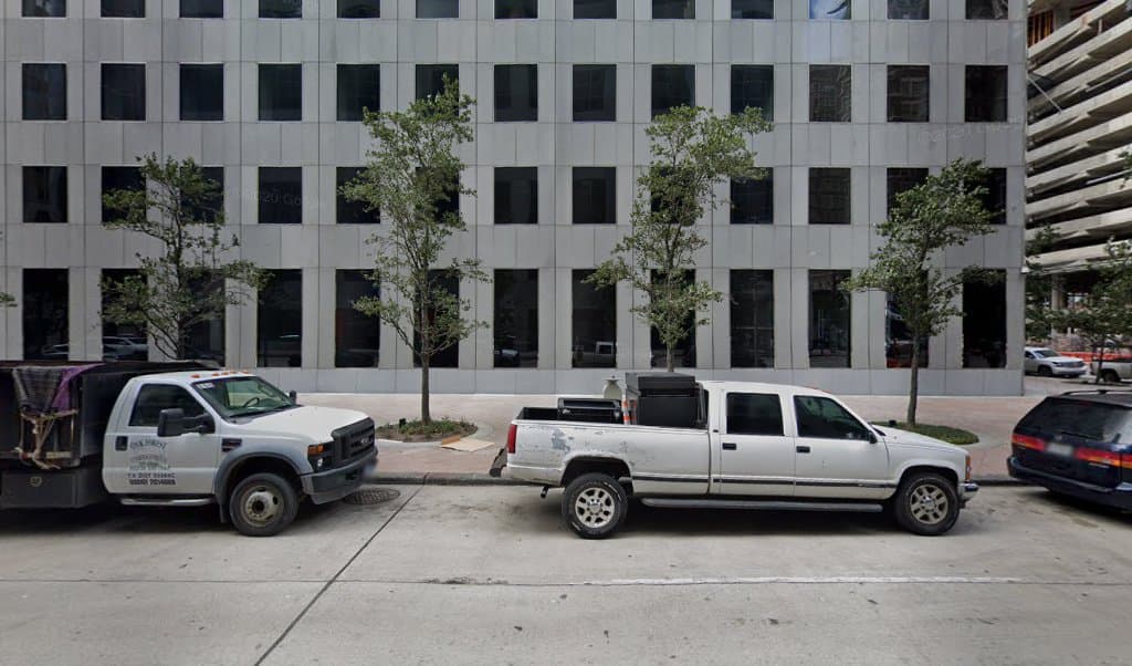 Russell Robin — attorney in Houston, TX