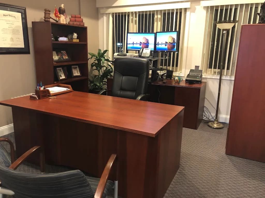 Immigration Law Office of Federico Serrano foto 2