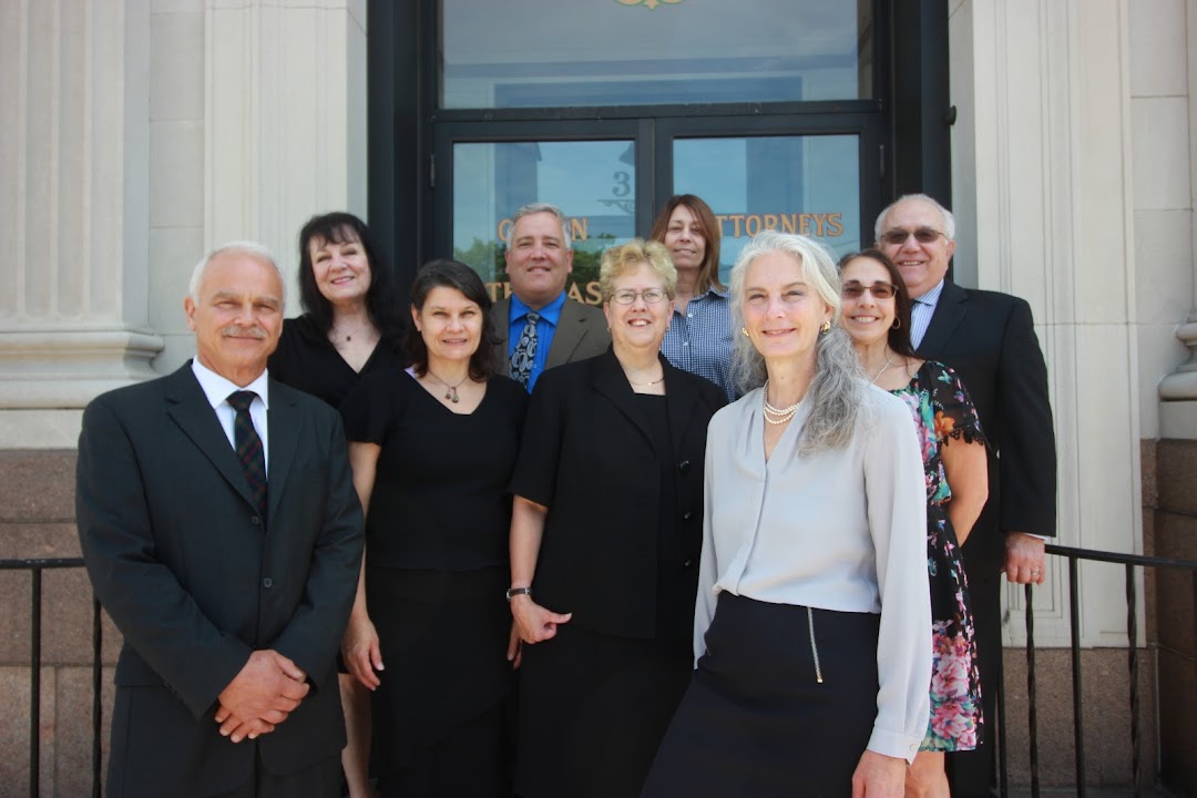 Bankruptcy lawyer in Connecticut, USA