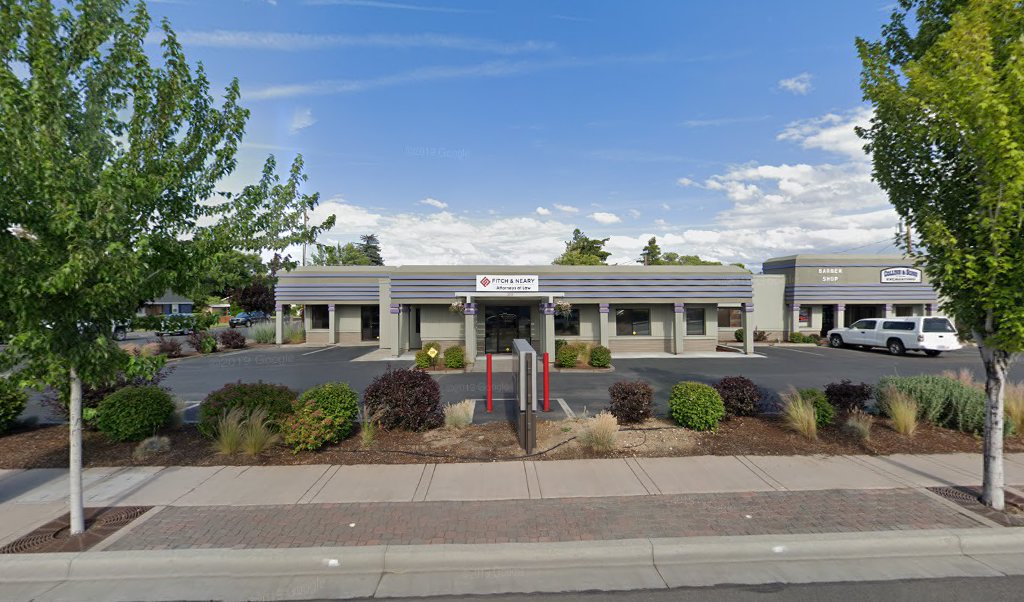 Civil Litigation Lawyer in Oregon, USA