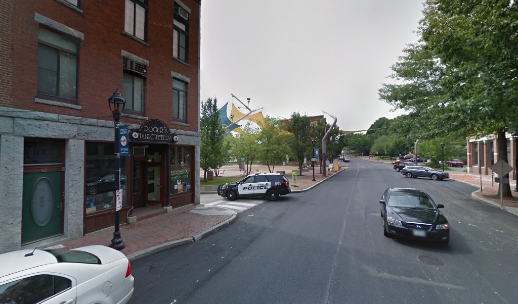 Civil Litigation Lawyer in Maine, USA