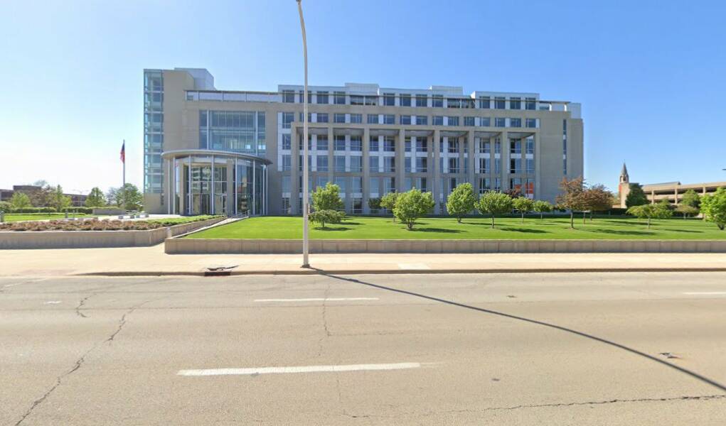 Bankruptcy lawyer in Illinois, USA