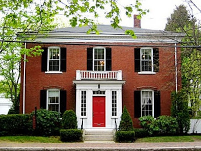 Civil Litigation Lawyer in Maine, USA